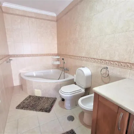 Quarto em Acomodações Particulares Anamar Nazaré